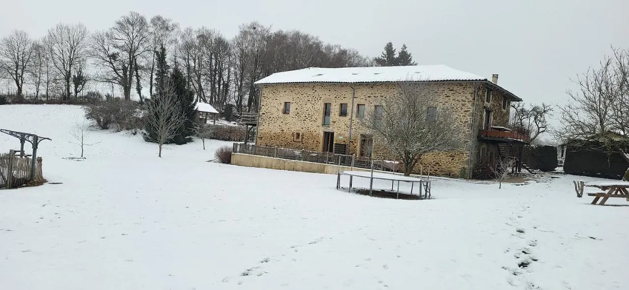 Gites Les Tillets -Noyer Montet-et-Bouxal Holiday home